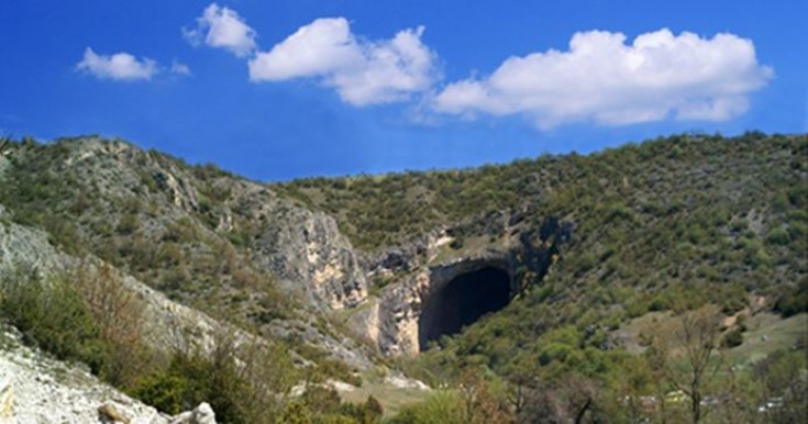 Photo of Тајните на Девините кули и пештерата Пешна