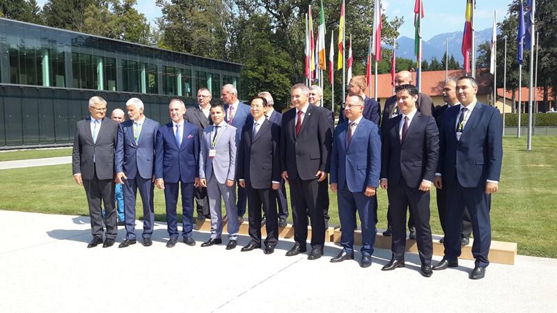 Photo of Министрите за земјоделство од Централна и Источна Европа и од НР Кина се обврзаа на унапредување на соработката