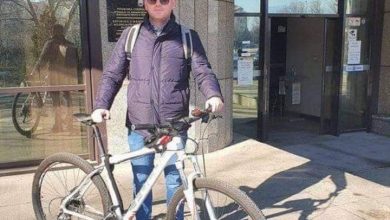Photo of Директорот на Платежната агенција, Бачовски на работа оди со велосипед