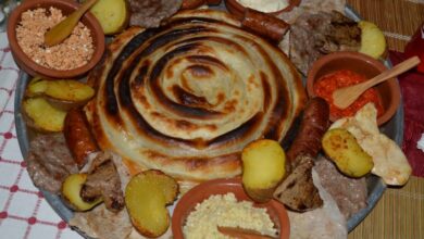 Photo of Вкусот на традицијата во ресторанот „Света Петка“ во Велгошти
