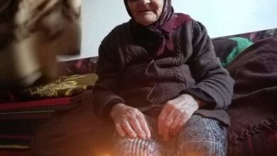 Photo of Баба Тодорка од Сопот прослави еден век, таа пие какао секој ден, а ракија само за мачакње кога нешто ја боли