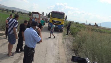 Photo of Земјоделци од Чешиново-Облешево ја блокираа изградбата на експресниот пат Штип – Кочани