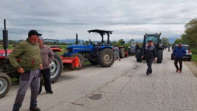 Photo of Жителите од Меџитлија го блокираа патот до Грција барајќи државата да им даде земјиште под концесија