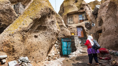 Photo of Кандован- село изрезбано во карпа