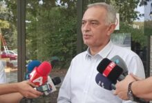 Photo of Бабовски: Двете пратки пробиотски јогурт се вратени во Србија
