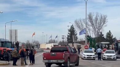 Photo of На Меџитлија грчките земјоделци блокираат само камиони