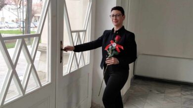 Photo of Марјана од Крушево ја правеше столаријата за Офицерскиот дом во Битола