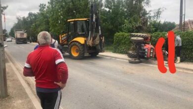 Photo of Тешка сообраќајка пред РЕК Битола – трактор се судри со камион што носи јаглен