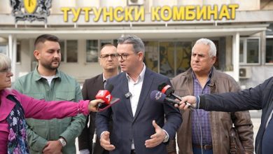 Photo of Аирлија тутунари! -Трипуновски со тутунарите, порачува дека од утре почнува откупот на тутун во Тутунски комбинат Прилеп