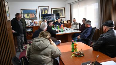 Photo of Трипуновски на средба со земјоделците од Росоман